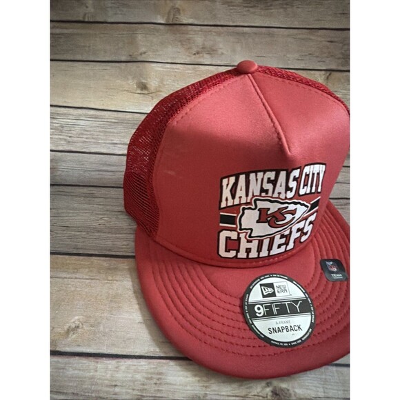 Kansas City Chiefs New Era 950 9FIFTY Adult Trucker Snapback Hat Cap - Picture 3 of 9